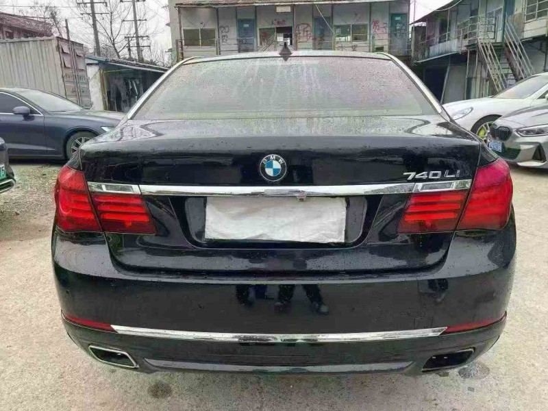 岳阳14年宝马7系9