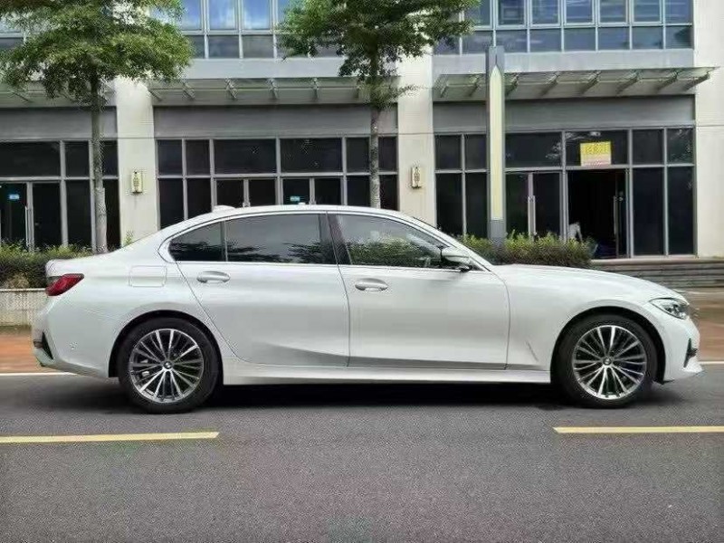 东莞20年宝马3系7