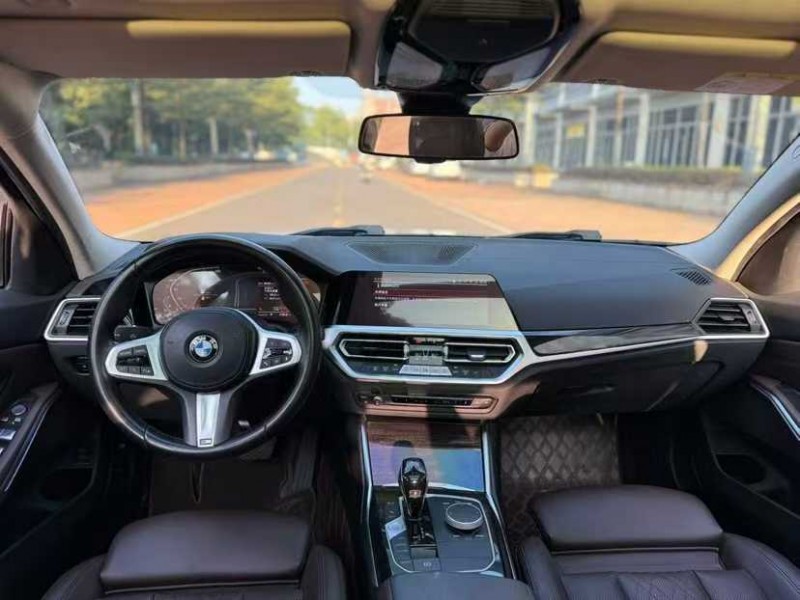 东莞22年宝马3系8