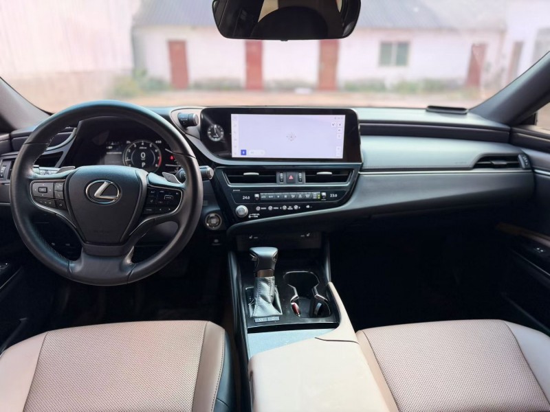 广州24年雷克萨斯ES4