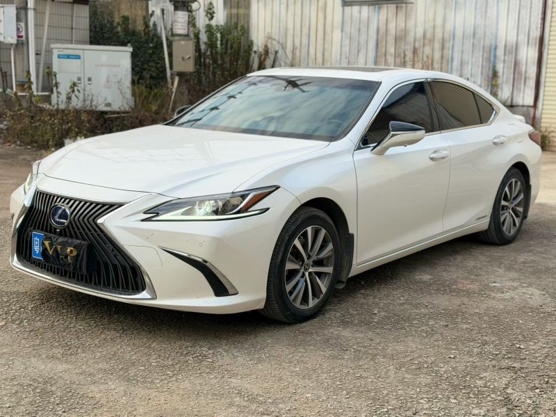 广州21年雷克萨斯ES2