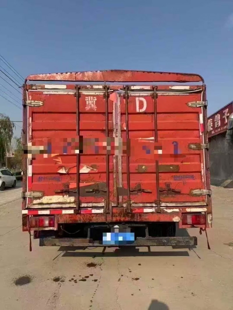 菏泽20年卡车系列重汽豪沃7