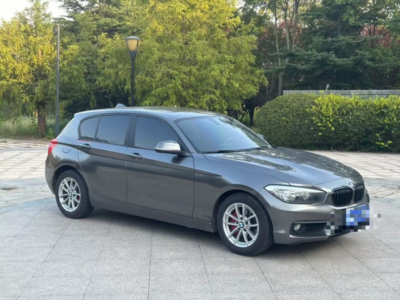 青岛19年宝马1系2