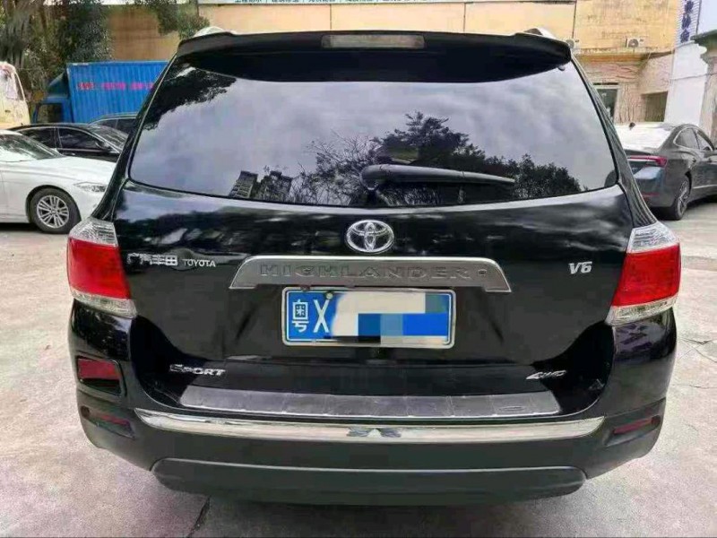 东莞14年丰田汉兰达8