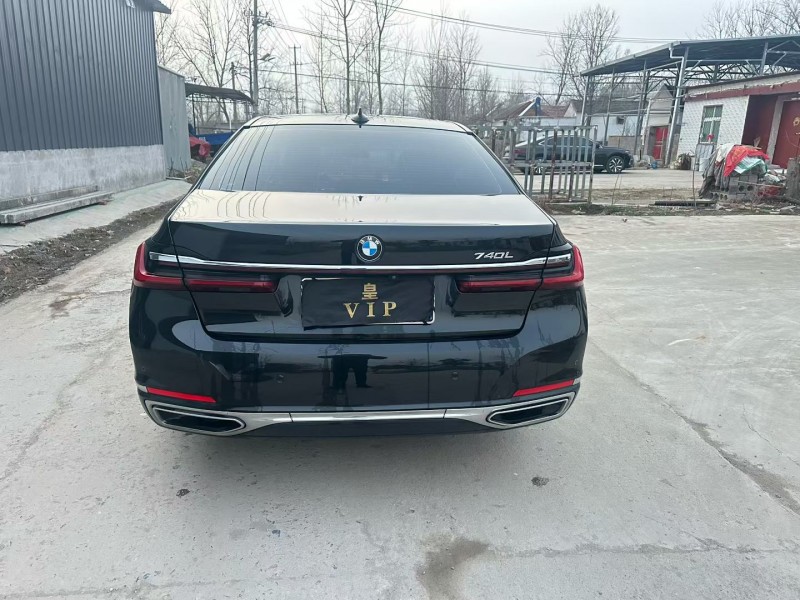 徐州20年宝马7系9