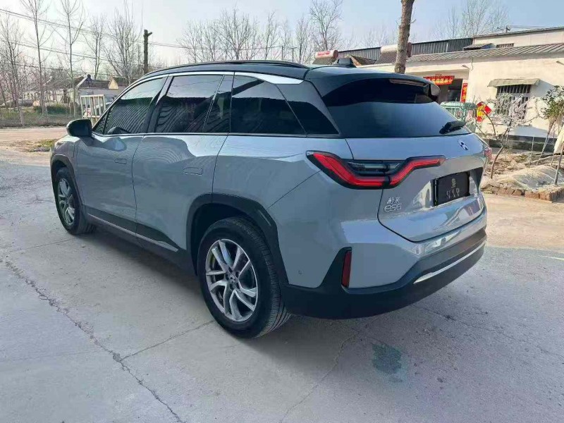 徐州22年蔚来ES68