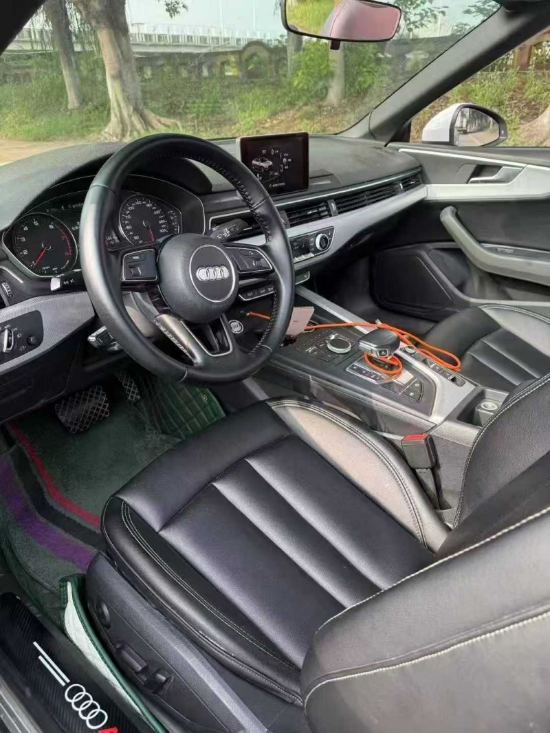 成都18年奥迪A53