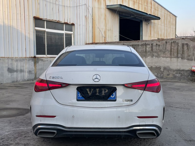 济宁22年奔驰C9