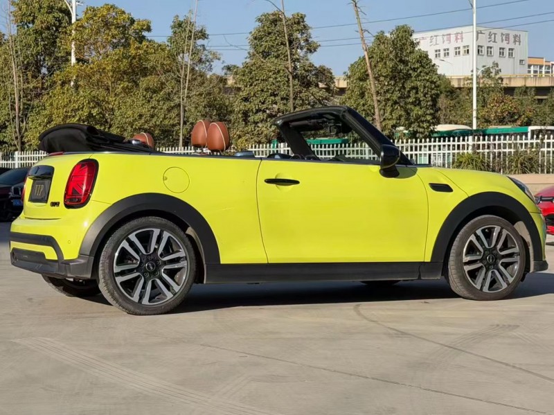 昆明23年MINICooper2