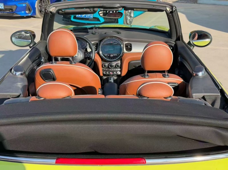 昆明23年MINICooper7