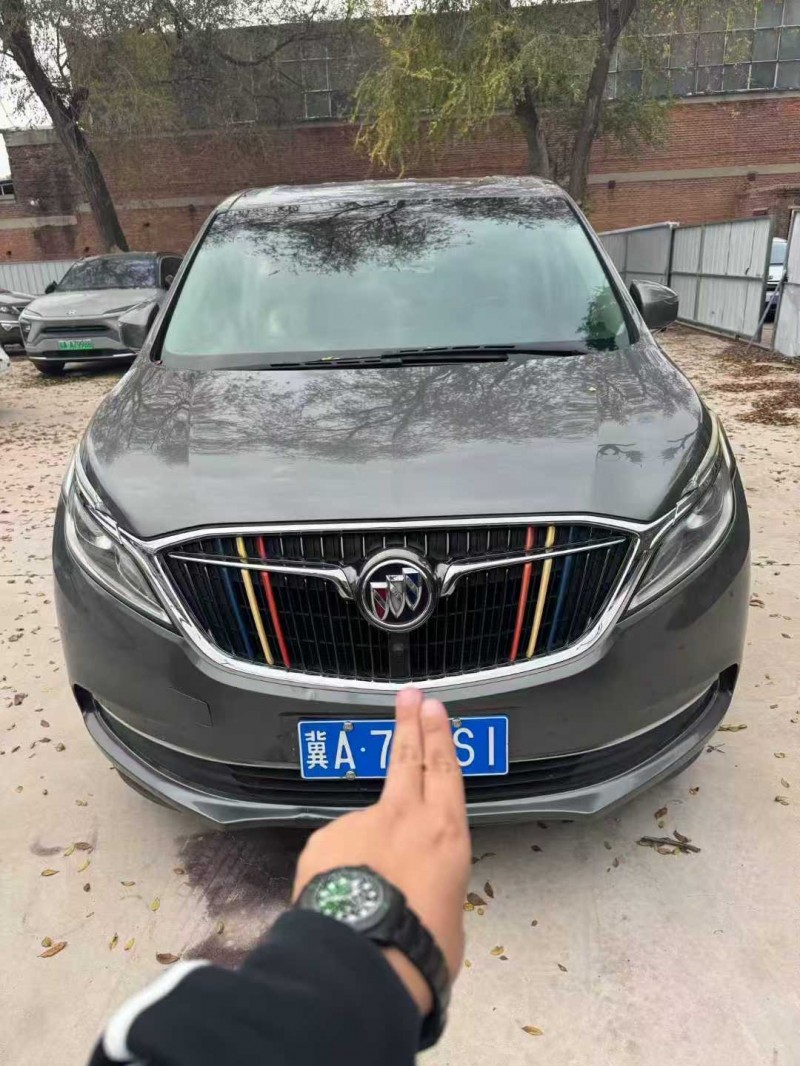 邢台17年别克GL81