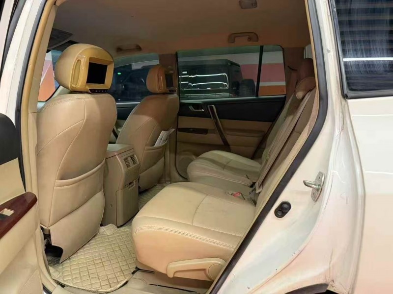 长沙12年丰田汉兰达4