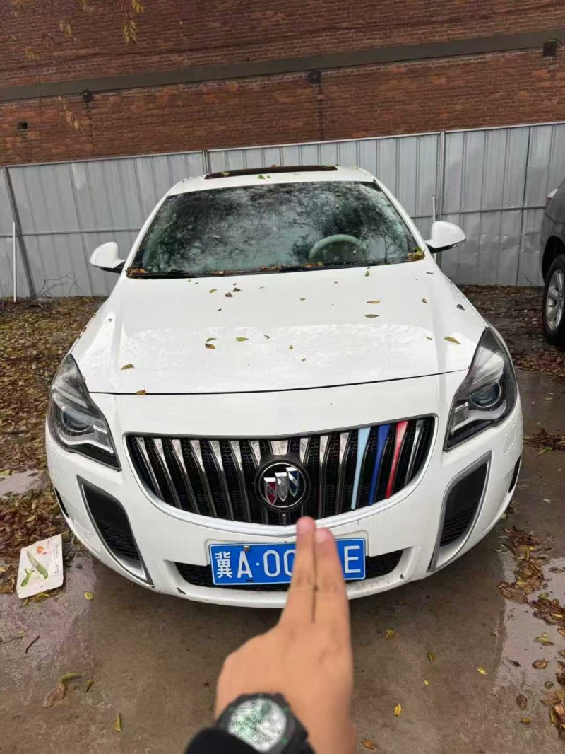 邢台15年别克君威1