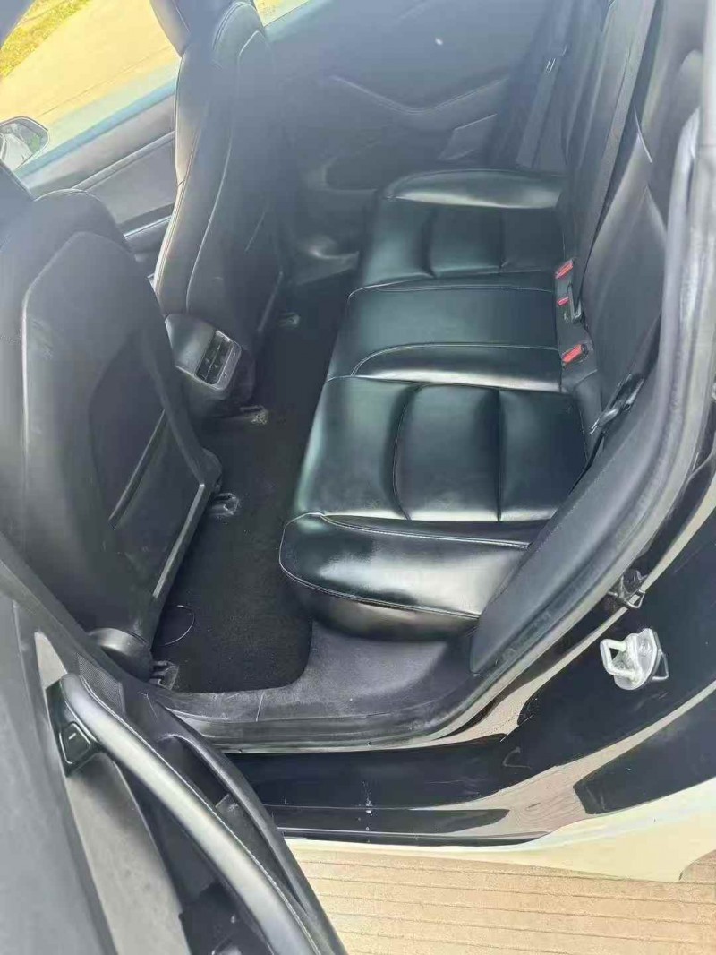 湛江20年特斯拉MODEL 34