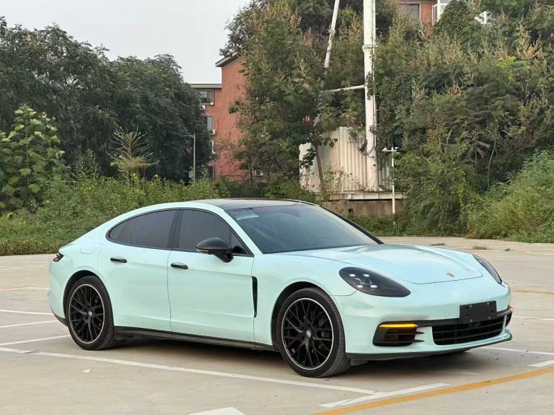 唐山19年保时捷帕拉梅拉2