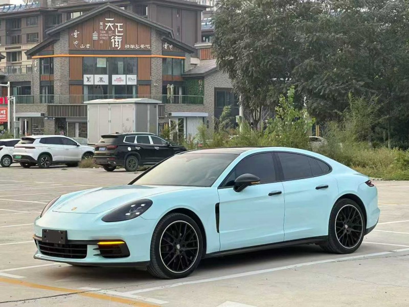 唐山19年保时捷帕拉梅拉3