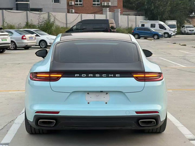 唐山19年保时捷帕拉梅拉9