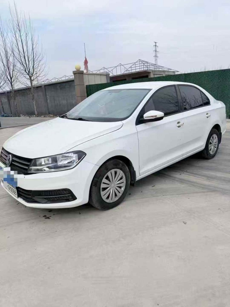 济宁20年大众桑塔纳2