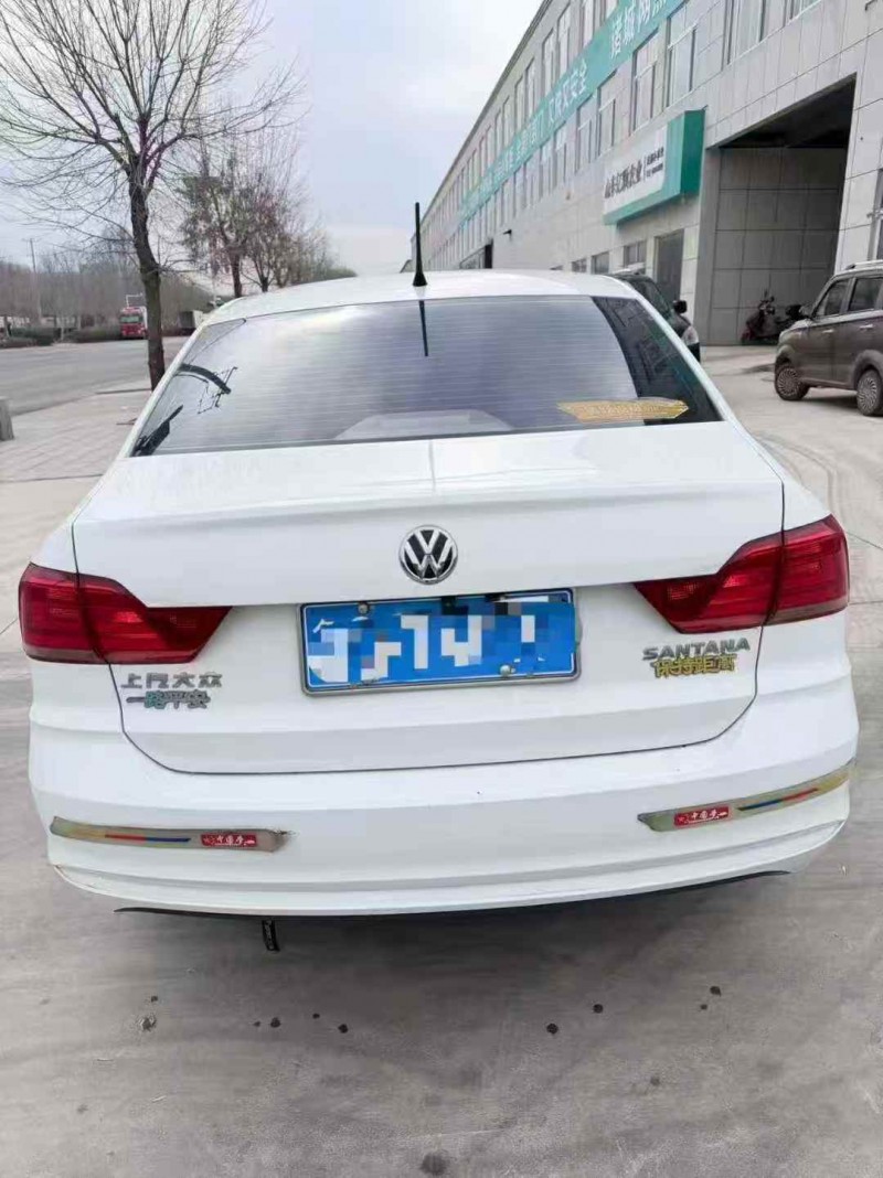 济宁20年大众桑塔纳9
