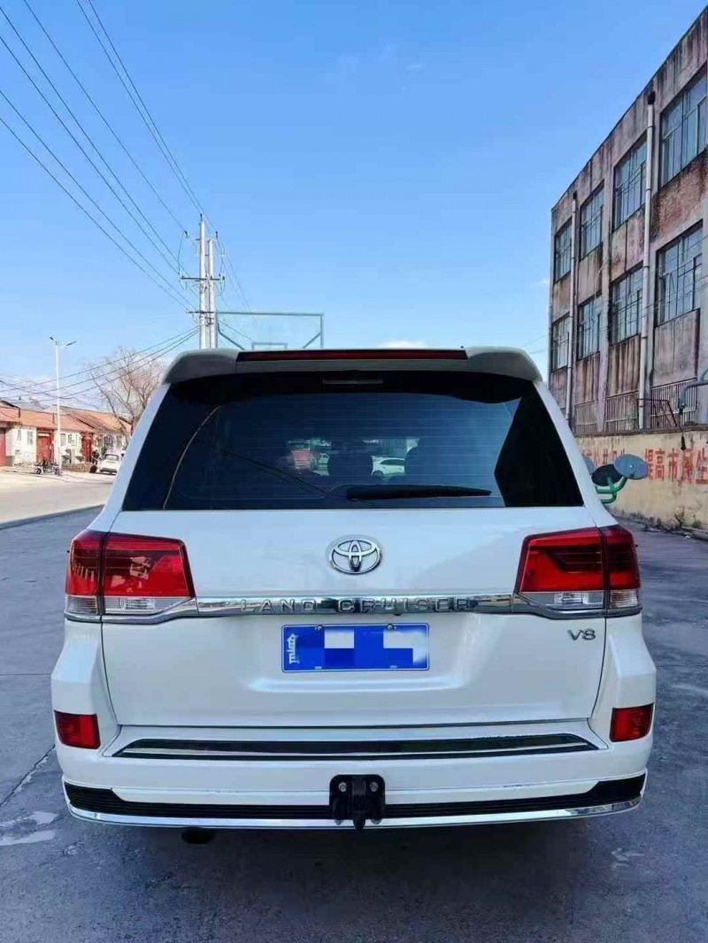 潍坊15年丰田兰德酷路泽7