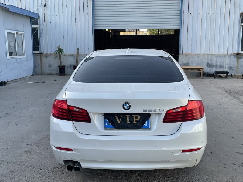 济宁16年宝马5系9