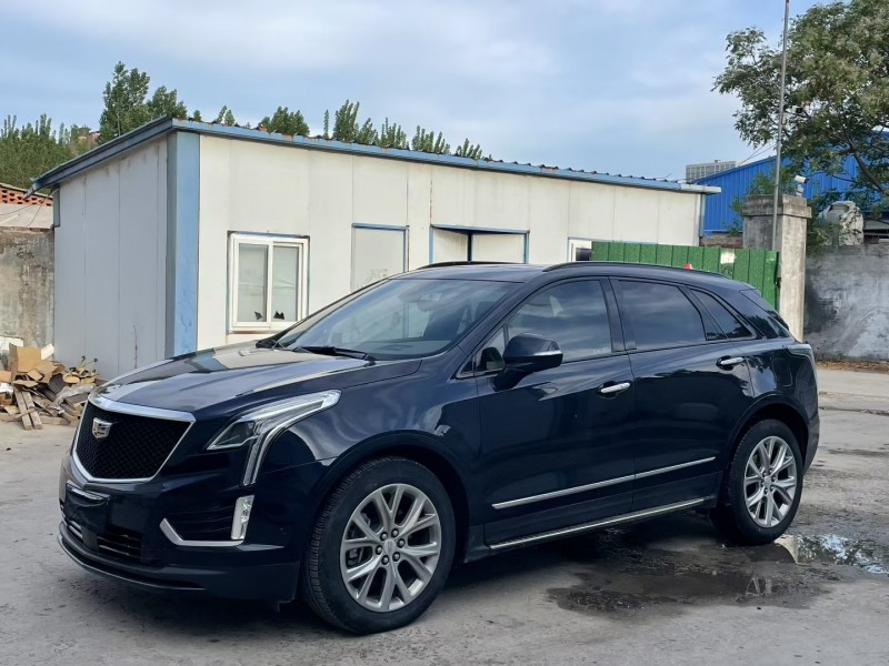 济宁20年凯迪拉克XT52