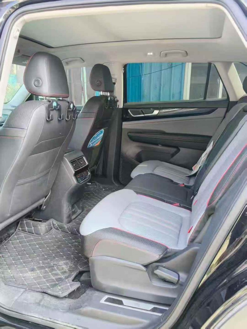 济宁23年大众途昂5