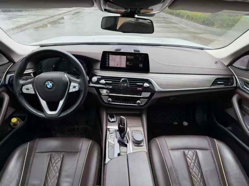 淮安20年宝马5系4