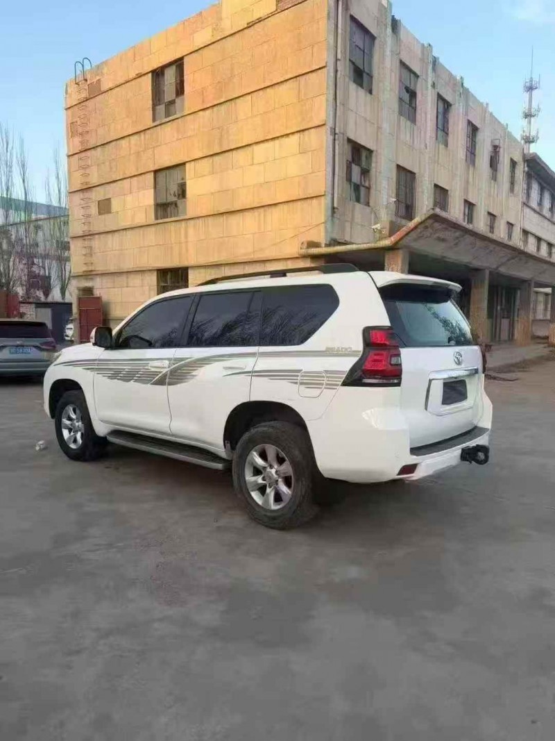 淄博12年丰田普拉多7