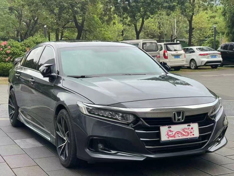 佛山23年本田雅阁3