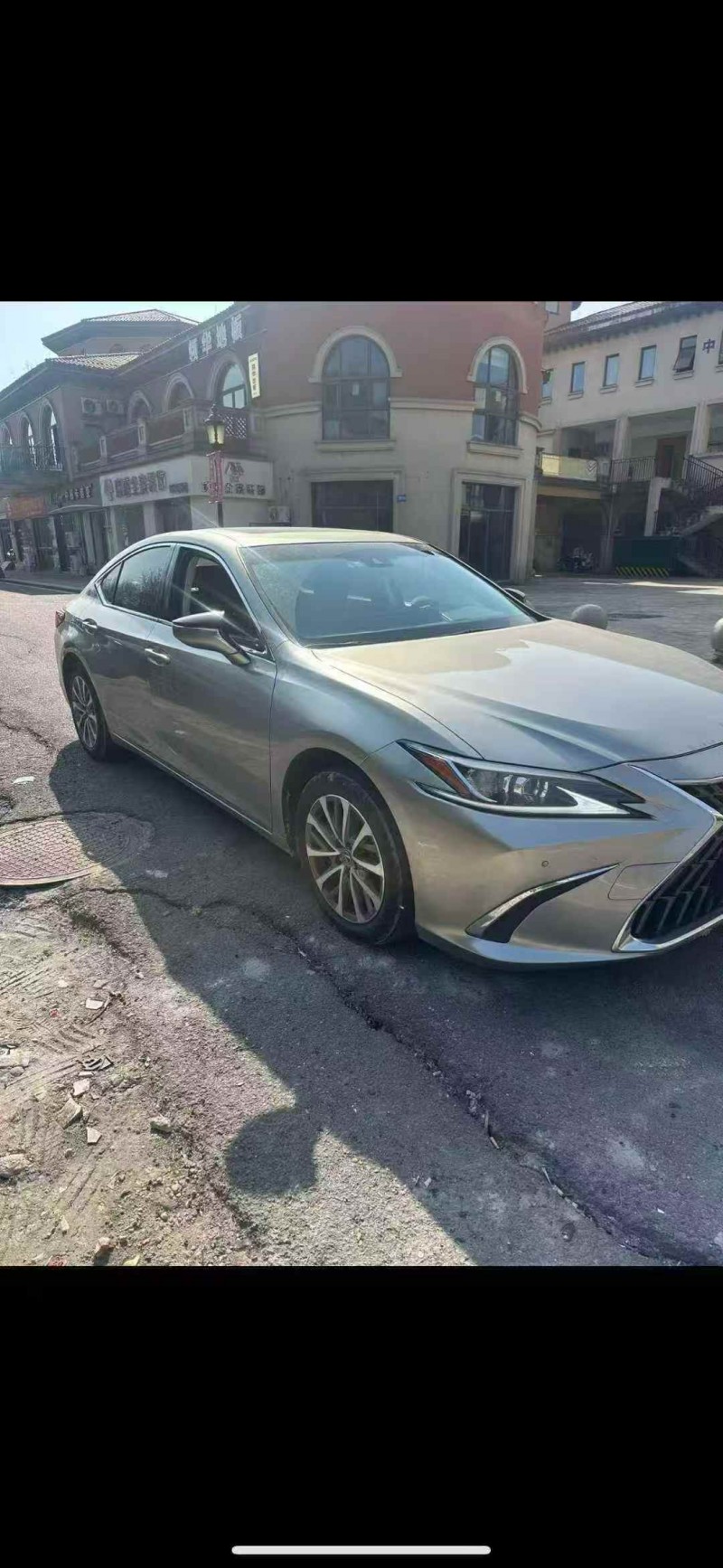 金华22年雷克萨斯ES3