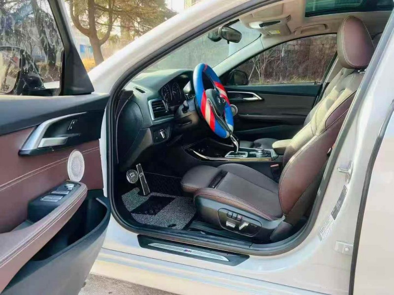 烟台22年宝马1系6