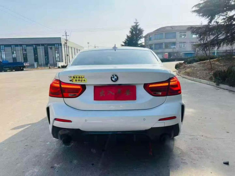 烟台22年宝马1系8