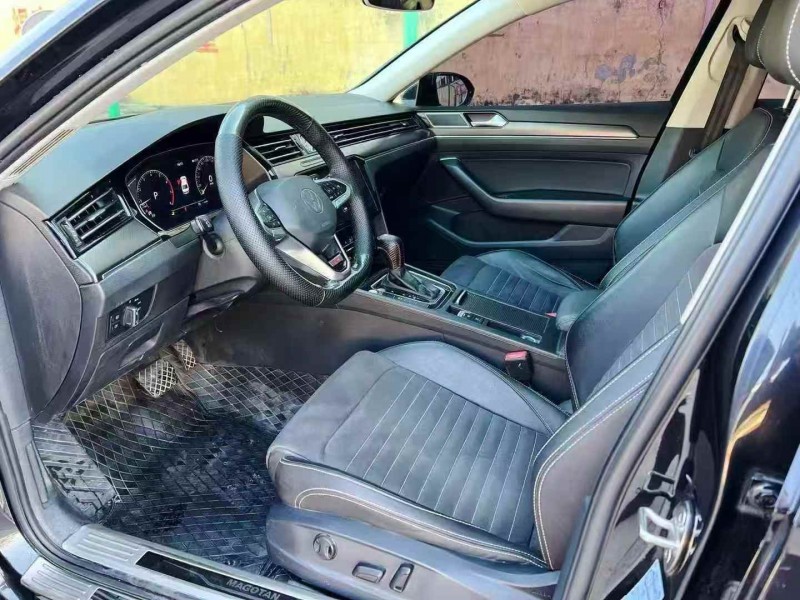 济宁20年大众迈腾6