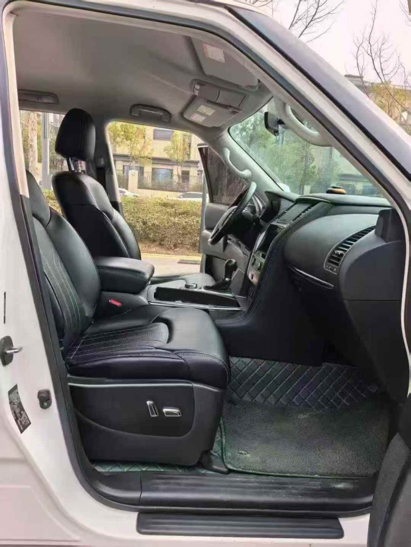 宜昌20年日产途乐5