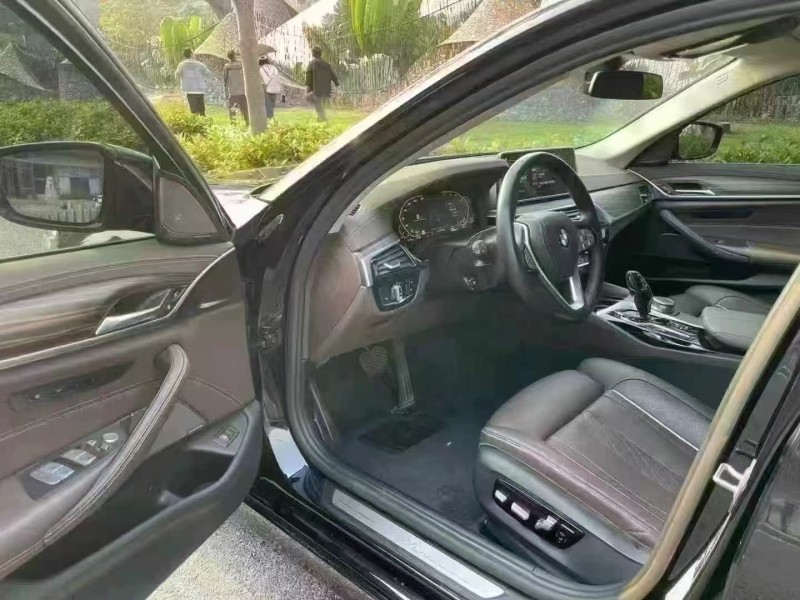 深圳22年宝马5系6