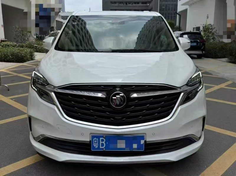 深圳21年别克GL81