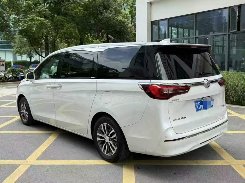 深圳21年别克GL87