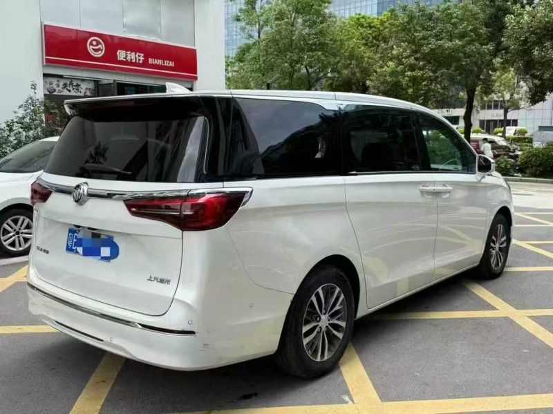 深圳21年别克GL88