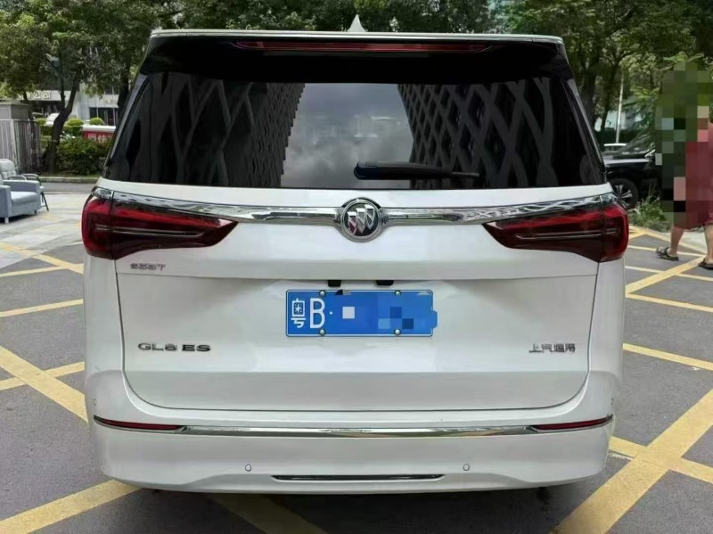 深圳21年别克GL89