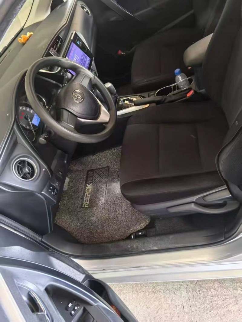 汕头19年丰田卡罗拉6