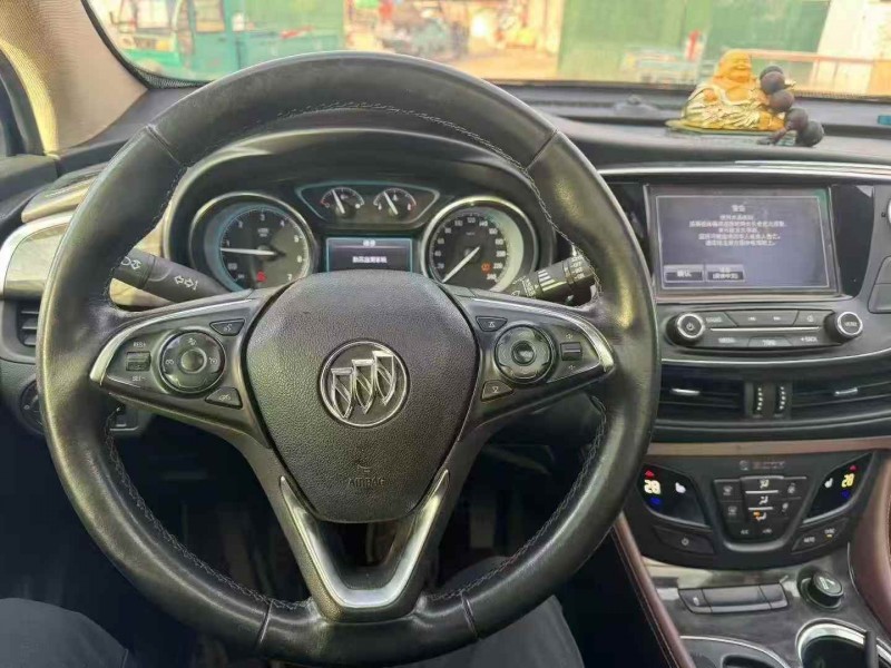 济宁16年别克昂科威7