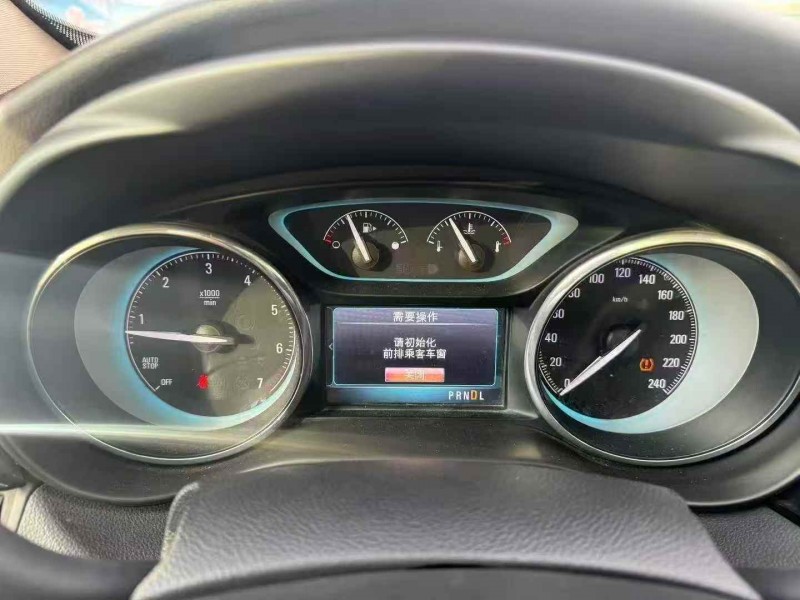 济宁16年别克昂科威8