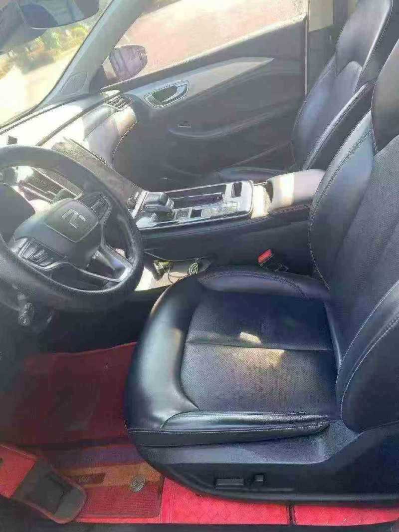 福州22年上汽集团飞凡ER64