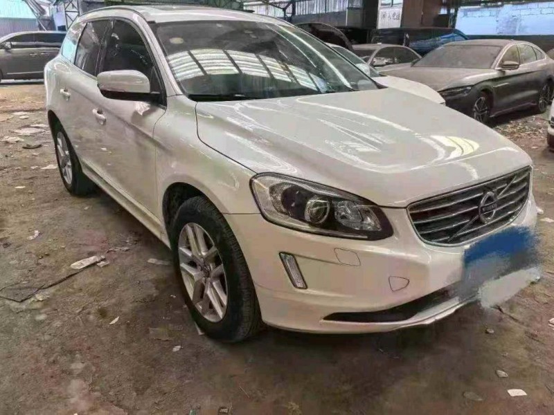 潍坊17年沃尔沃XC603