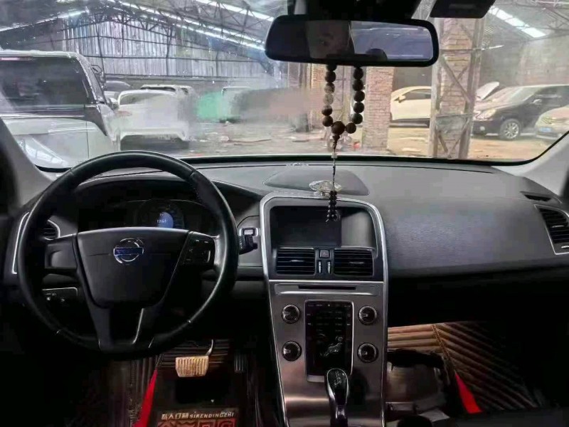 潍坊17年沃尔沃XC606