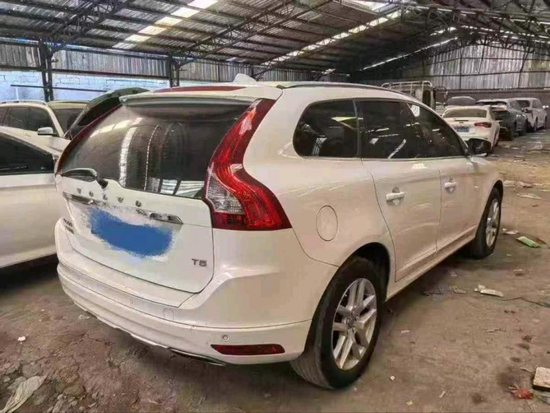 潍坊17年沃尔沃XC607
