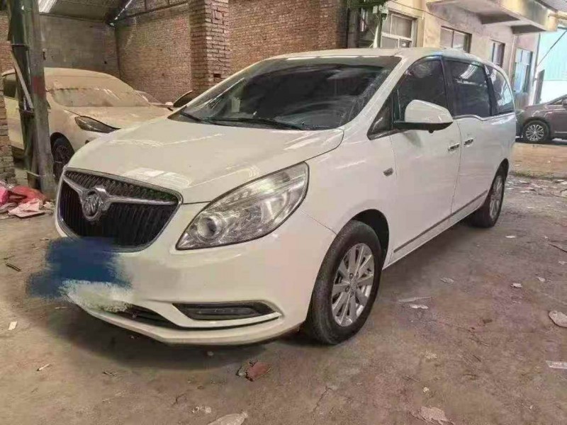 东营19年别克GL83