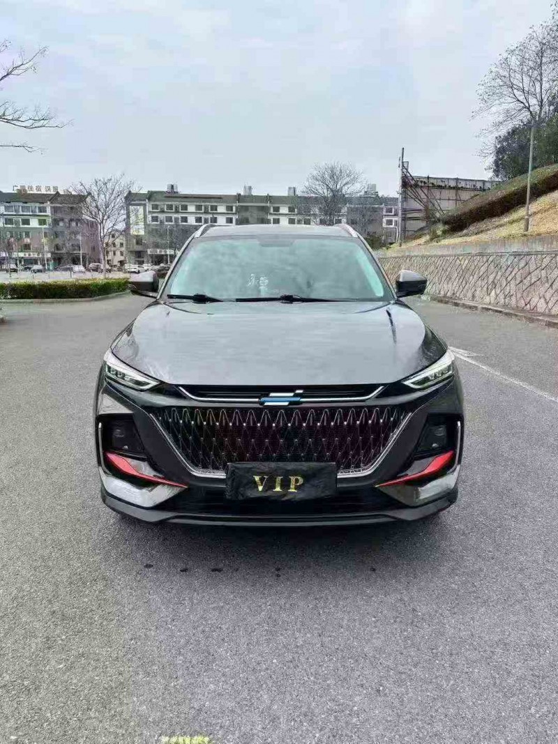 宁波23年长安汽车欧尚1