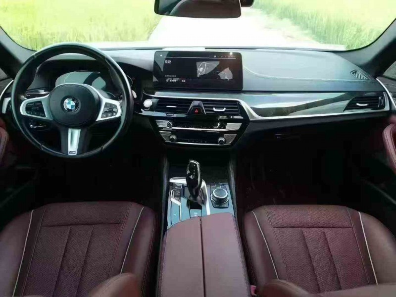 宁波22年宝马5系5